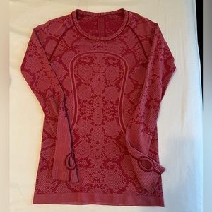 Lululemon swiftly tech long sleeve top